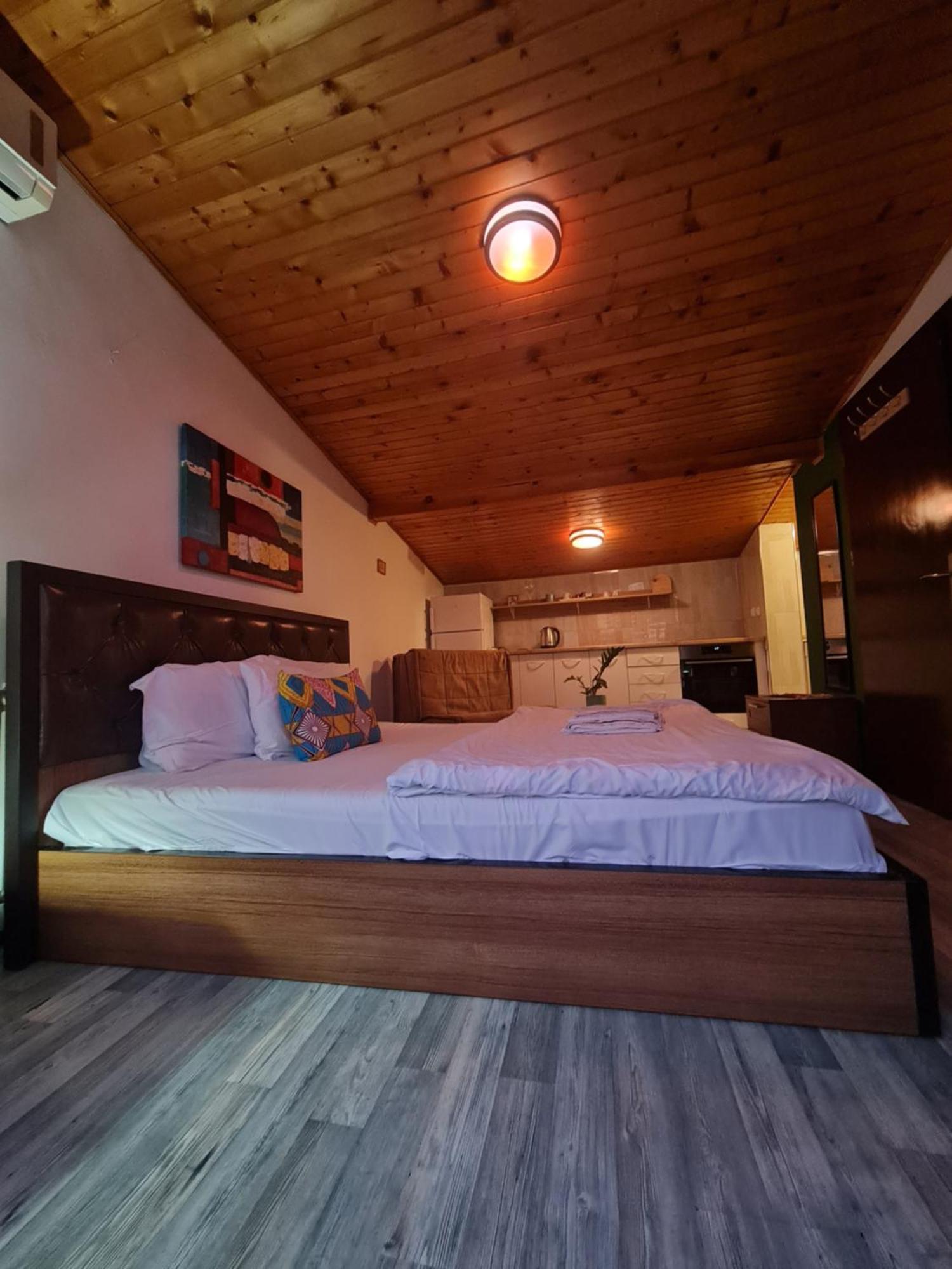 Guesthouse Hotel My Home พริเซรน ภายนอก รูปภาพ