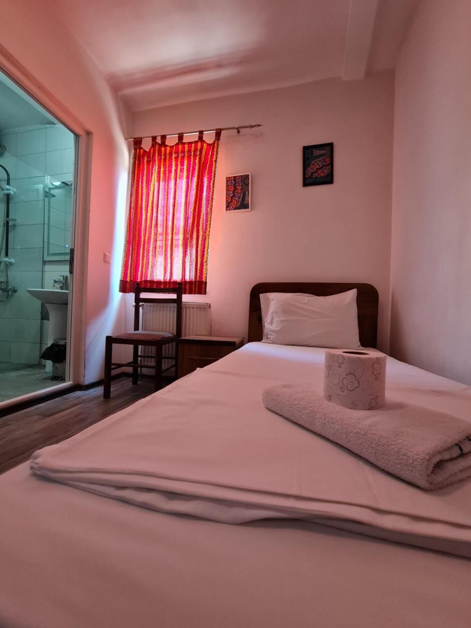 Guesthouse Hotel My Home พริเซรน ภายนอก รูปภาพ